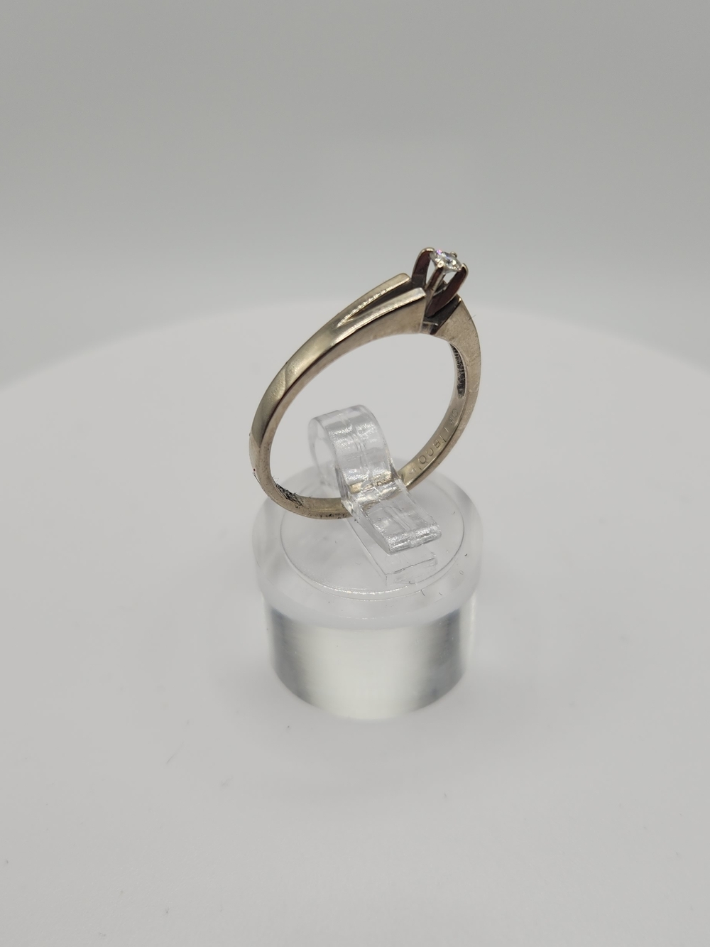 10K Gold Diamond Solitaire Ring Size 7.5 | Minimalist Engagement Promise Ring